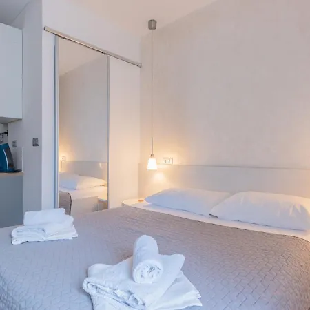 L&b Old Town Pensionat 3*