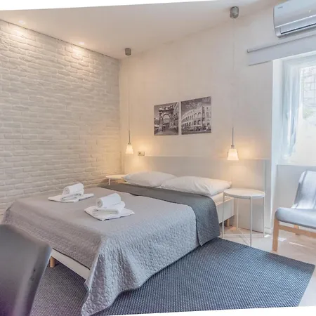 L&b Old Town 3* Pula