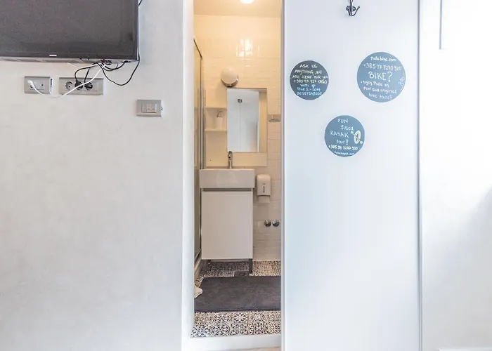 Gæstehus L&b Old Town Pula